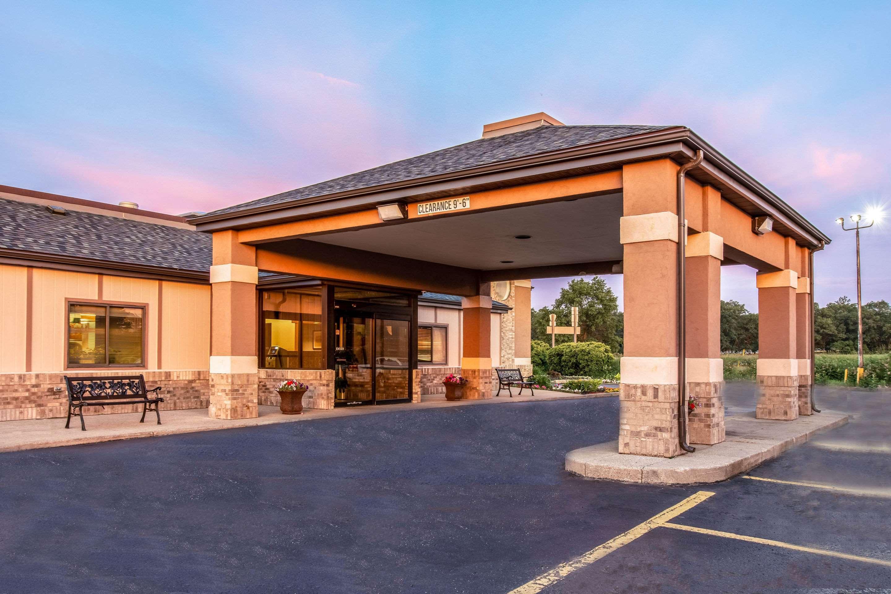 Country Inn & Suites By Radisson, Muskegon, Mi Экстерьер фото