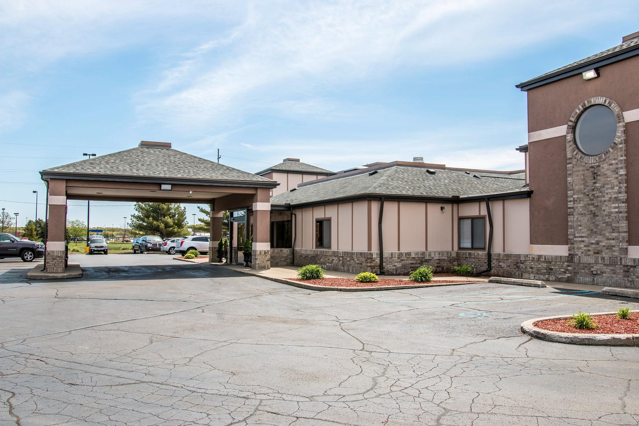 Country Inn & Suites By Radisson, Muskegon, Mi Экстерьер фото